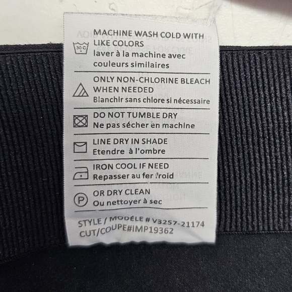 Vince. Women's Sz M Black Center Seam Ankle Back Split Side Zipper - Picture 5 of 8